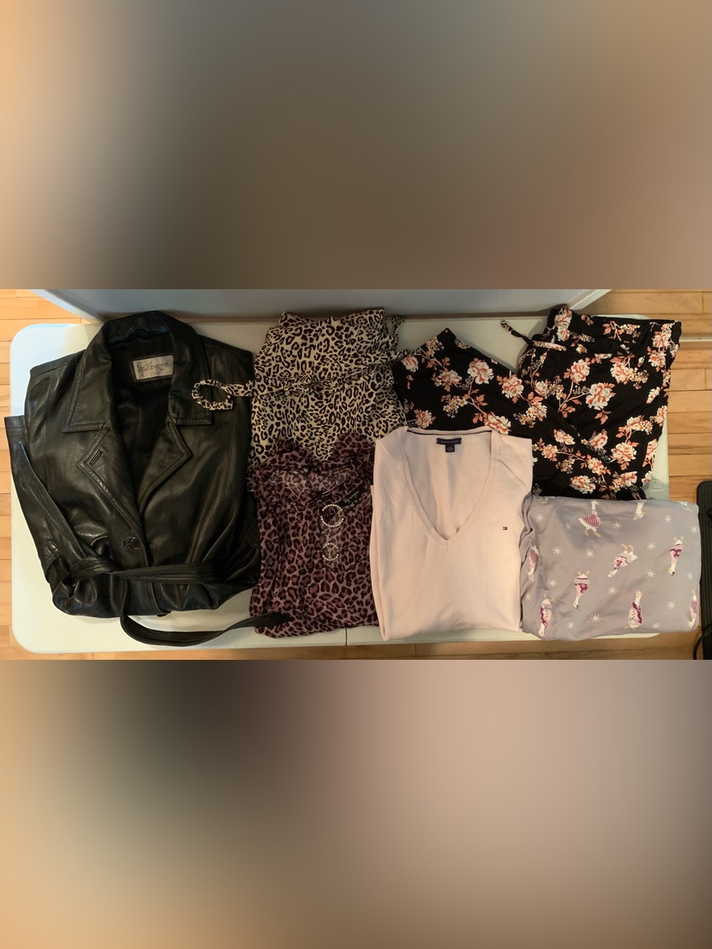 2X - 16/18 lot of women’s clothing.